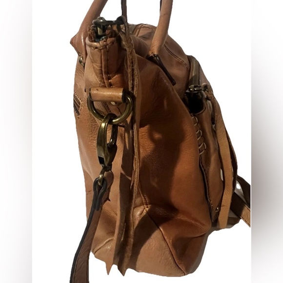 Lucky Brand Genuine Leather Crossbody Bag Women’s Tan Brown with Tassel - Picture 2 of 11